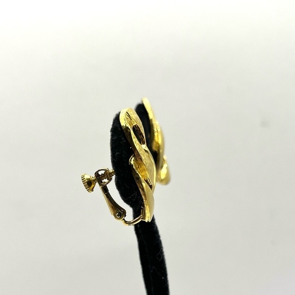 Napier Knot Gold Tone Screw Back Clip On Vintage Earrings Classic Chic Signed - Picture 4 of 7